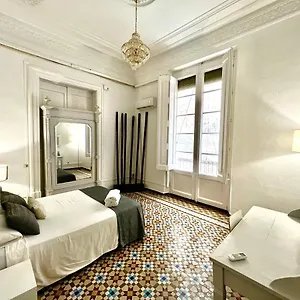 https://real-majestic-in-gothic.catalonia-hotels.com