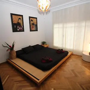 https://nuevo-balmes-habitaciones.topbarcelonahotels.com