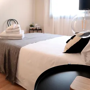 https://barcelona-pr-guesthouse.topbarcelonahotels.com