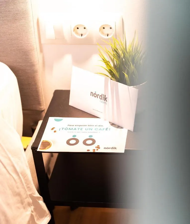 호스텔 Nordik Rooms Urban - Centro 